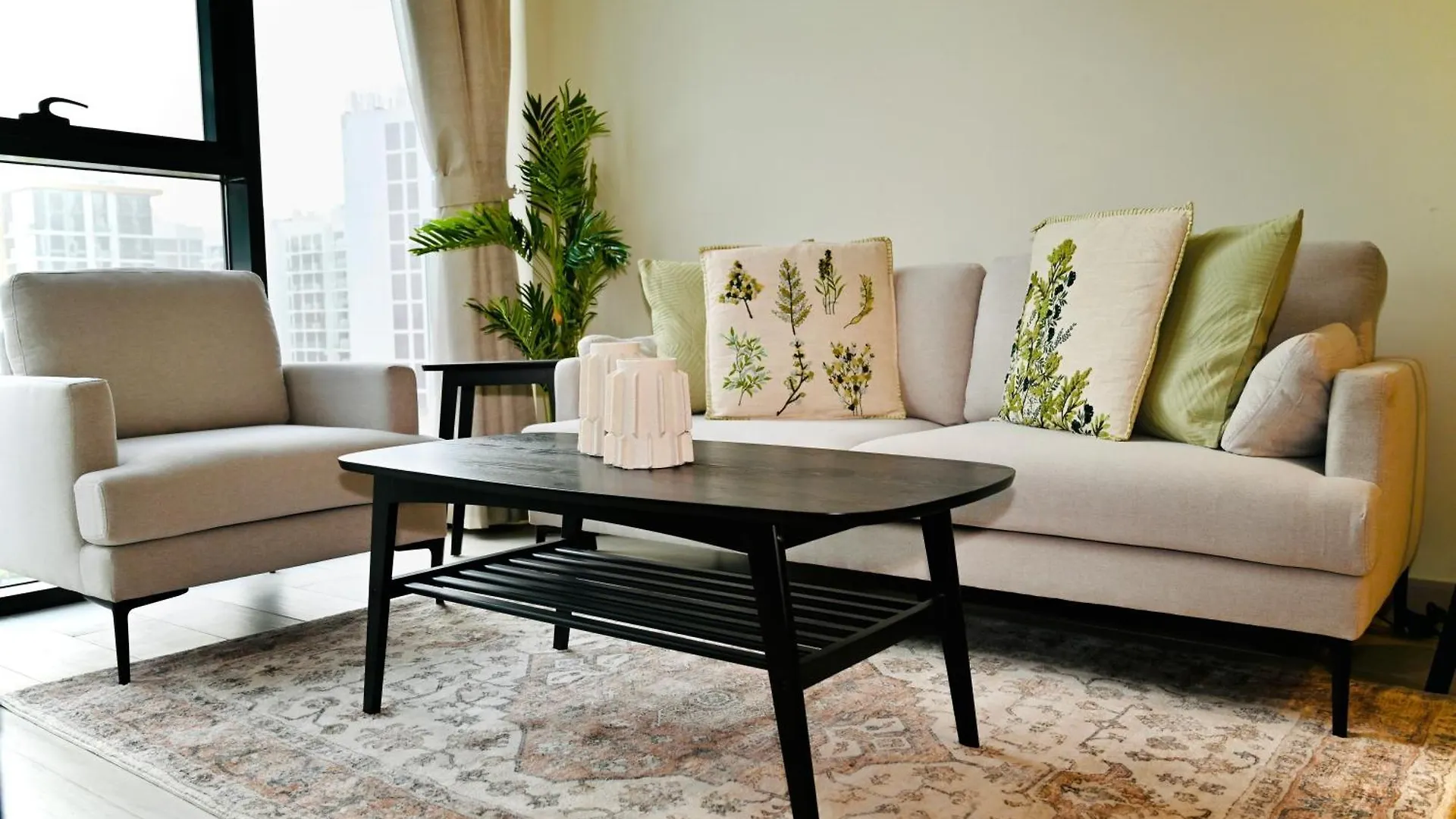 Fully Furnished Modern Luxury 1 Bh Apartment At Azizi Riviera 48, Meydan One, Short Drive To Dubai Mall 0*,
