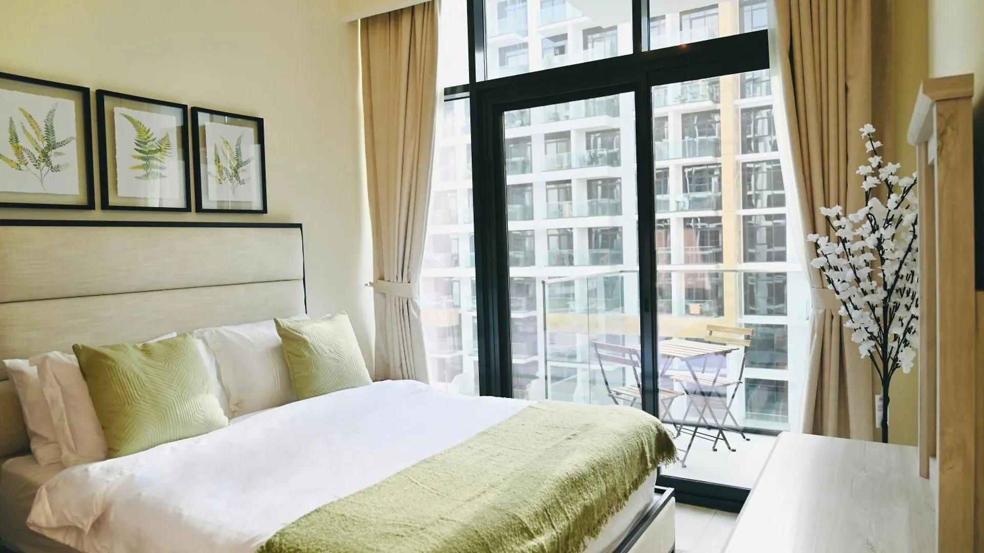 Fully Furnished Modern Luxury 1 Bh Apartment At Azizi Riviera 48, Meydan One, Short Drive To Dubai Mall contacts