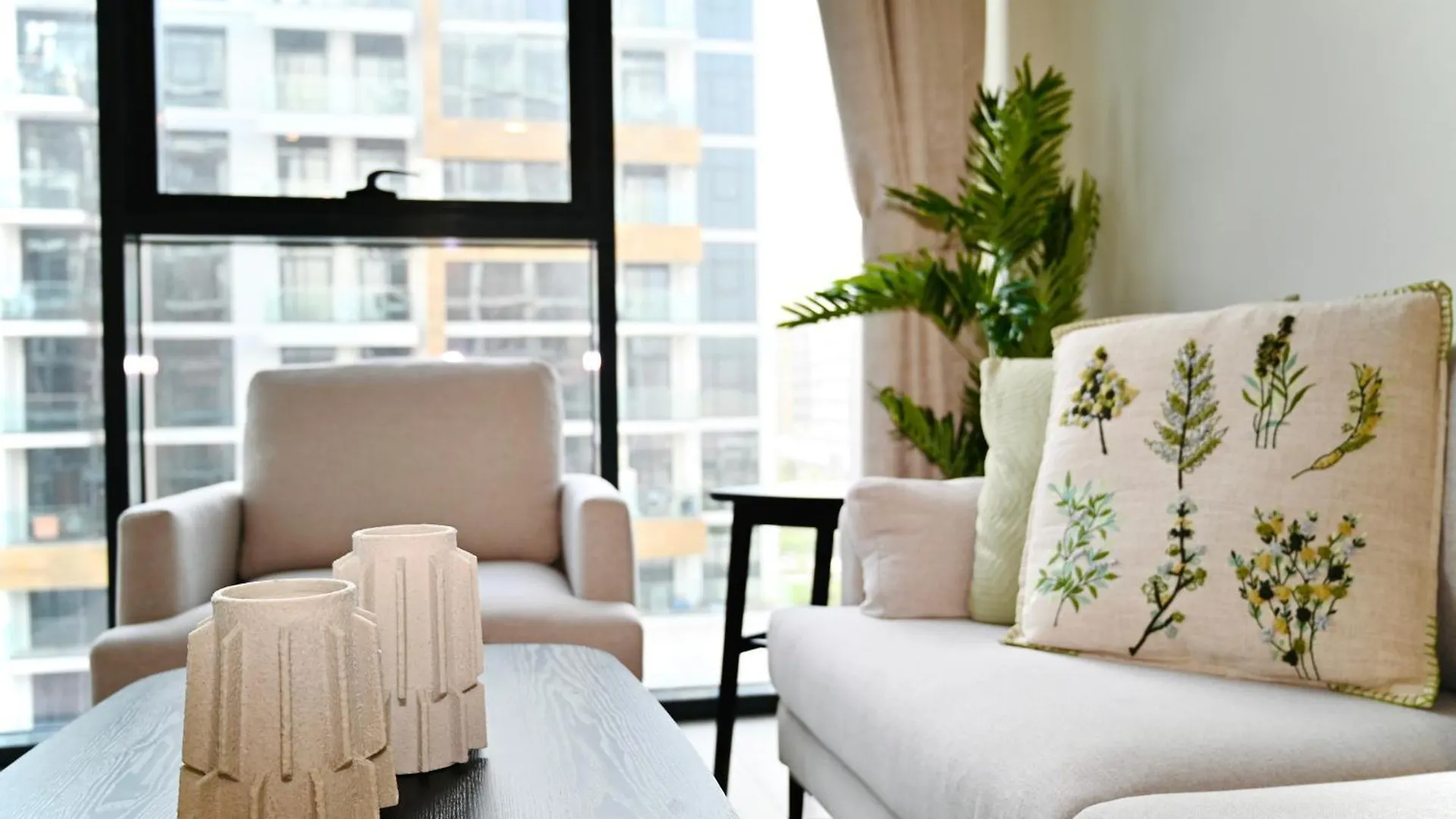 Fully Furnished Modern Luxury 1 Bh Apartment At Azizi Riviera 48, Meydan One, Short Drive To Dubai Mall Emirati Arabi Uniti